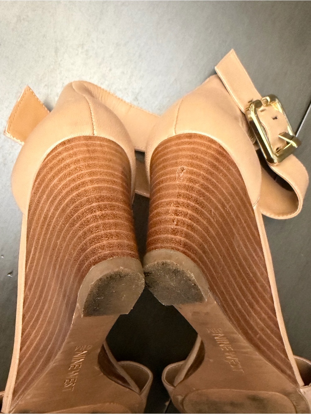 Nine West Beige Leather Ankle-Strap Wedge Sandals Size 6.5 - Picture 8 of 11